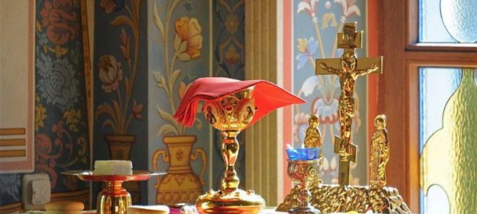 Патријарх Иринеј на Пређеосвећеној Литургији: Имајмо заједницу са Господом