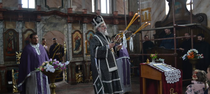 НАЈАВА: Његово Преосвештенство Епископ сремски Василије богослужи у Лаћарку