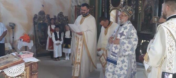 Његово Преосвештенство Епископ сремски богослужио на храмовној слави у Чортановцима