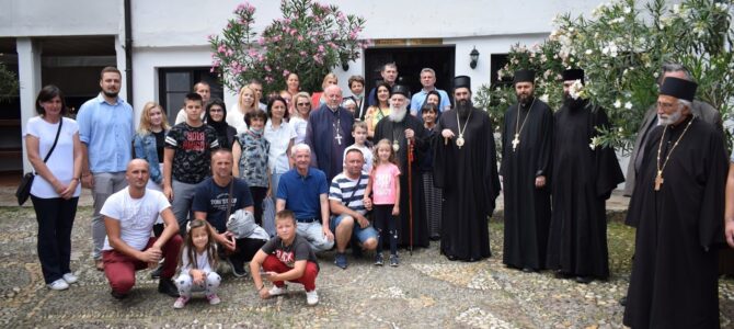 Патријарх српски г. Иринеј посетио манастир Светог Романа у Ђунису