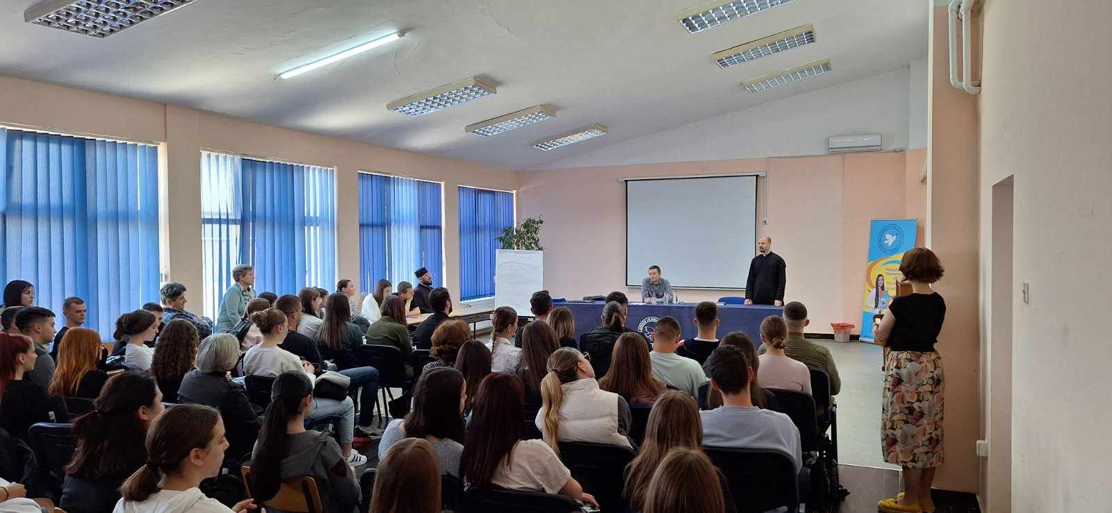 Одржано предавање у Сремској Митровици на тему „Васкрсење – радост живота“