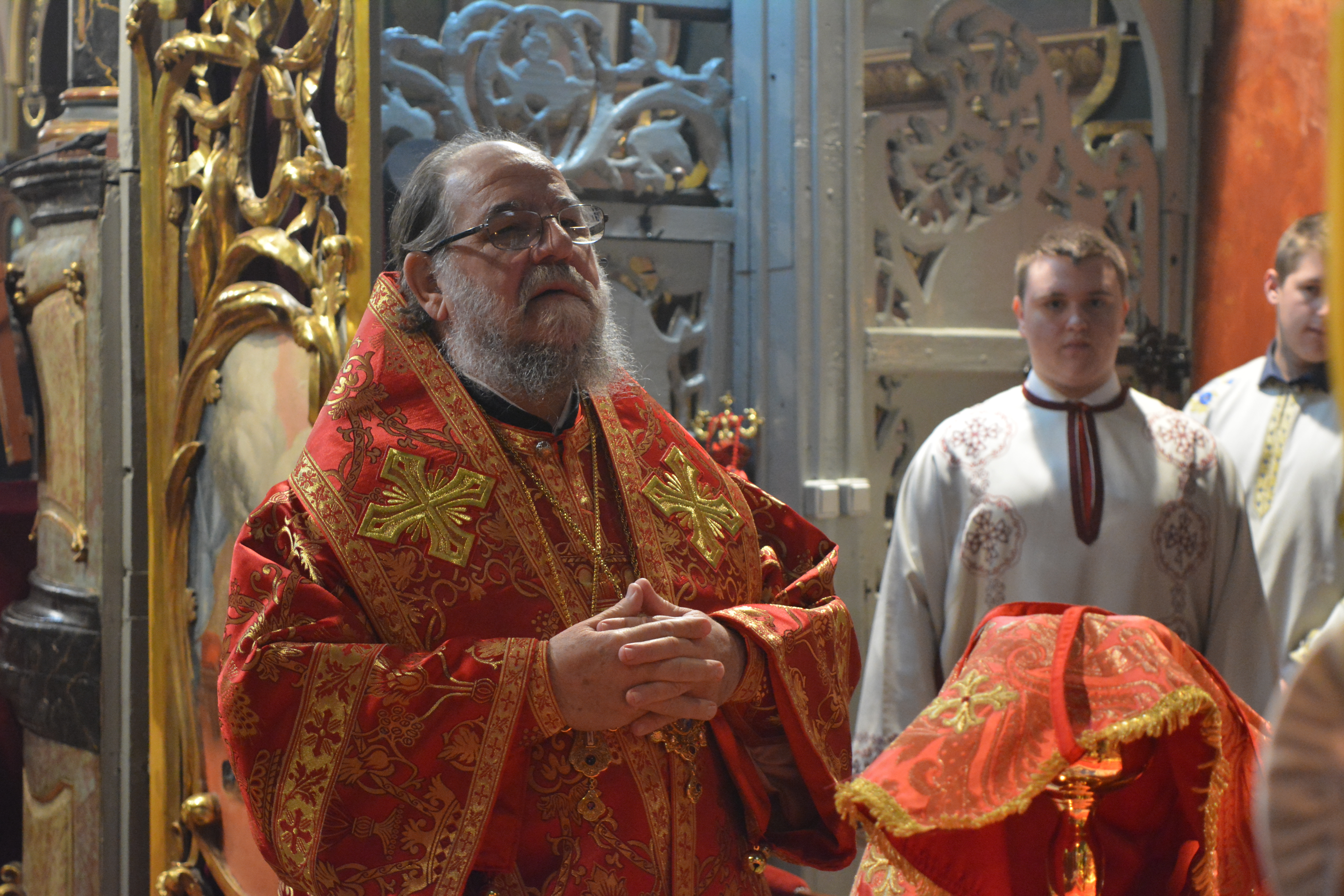 Најава: Епископ сремски на празник Света Три Јерарха у Саборном храму у Сремским Карловцима