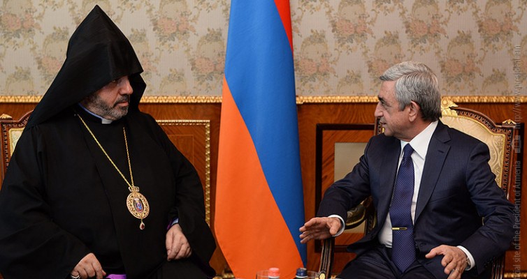 Председник Јерменије помаже обнову кувуклије у Јерусалиму