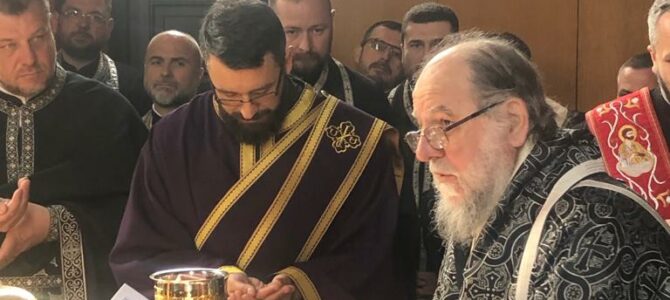 Света архијерејска Литургија пређеосвећених дарова у Новој Пазови