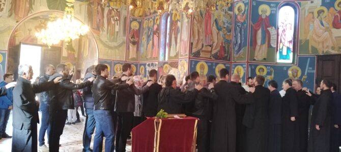 Обележена слава архијерејског намесништва румског – Свети Јован Богослов