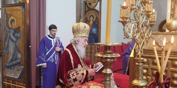 Патријарх српски г. Иринеј на Велику суботу служио у Марковој цркви