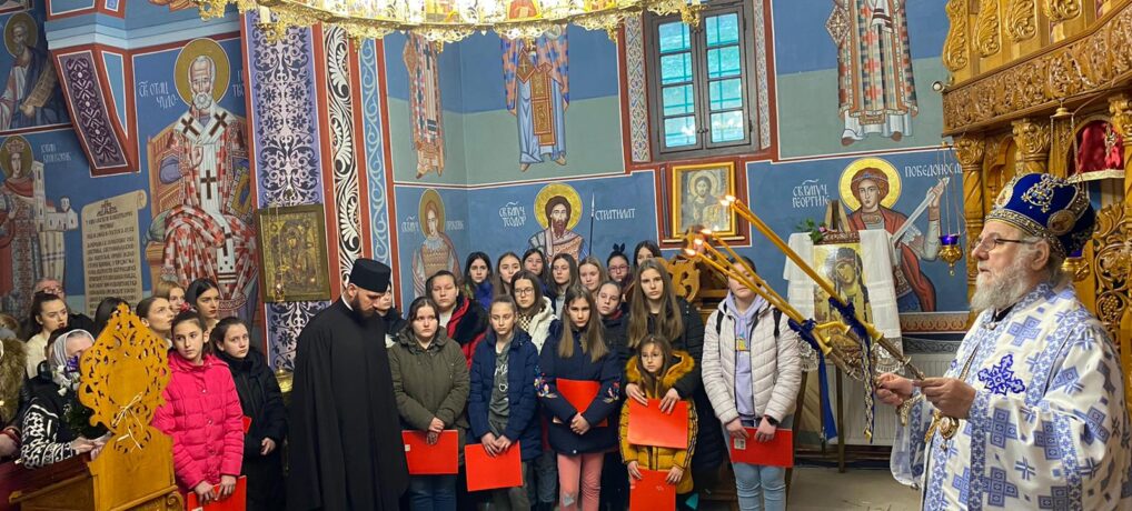 Света Архијерејска Литургија у манастиру Ђипша