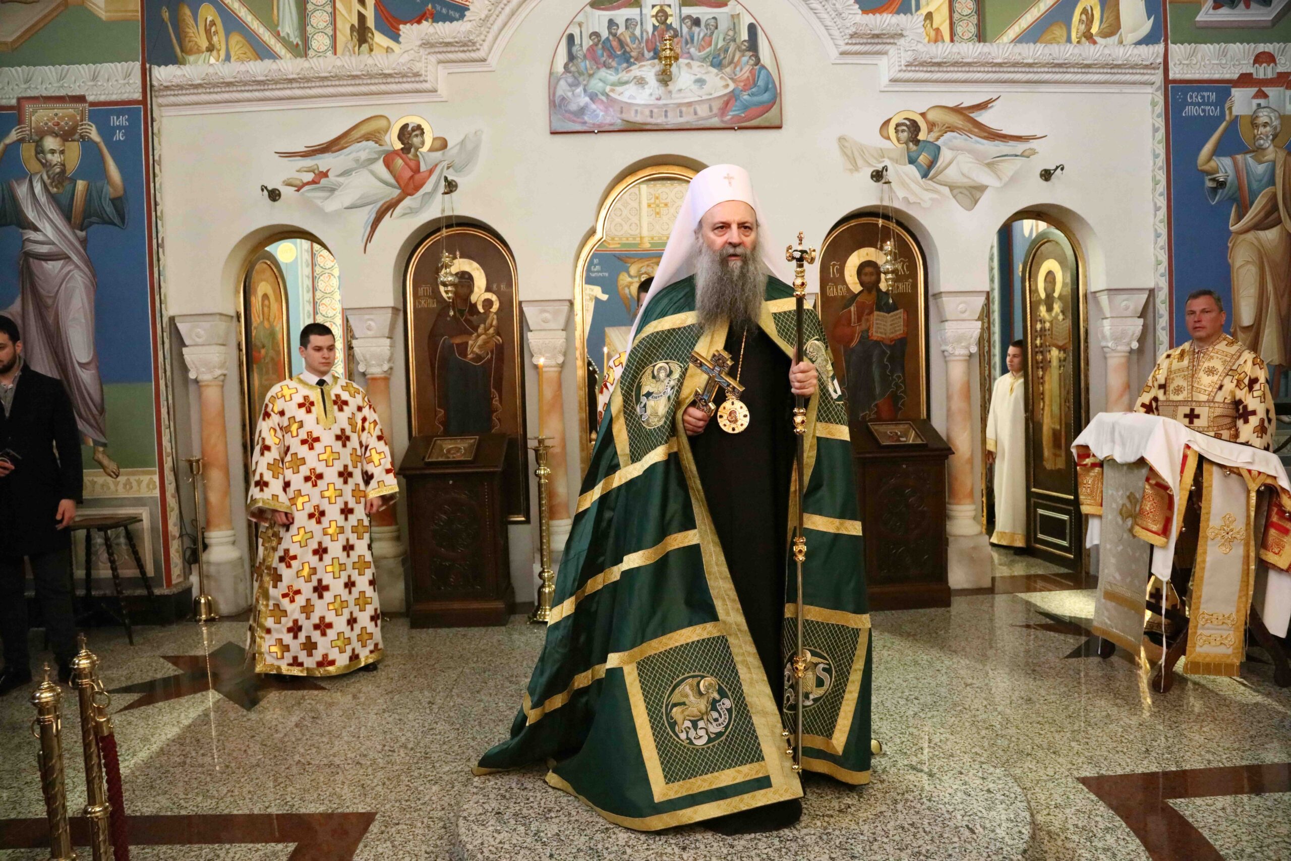 Патријарх Порфирије богослужио у манастиру Ваведења Пресвете Богородице