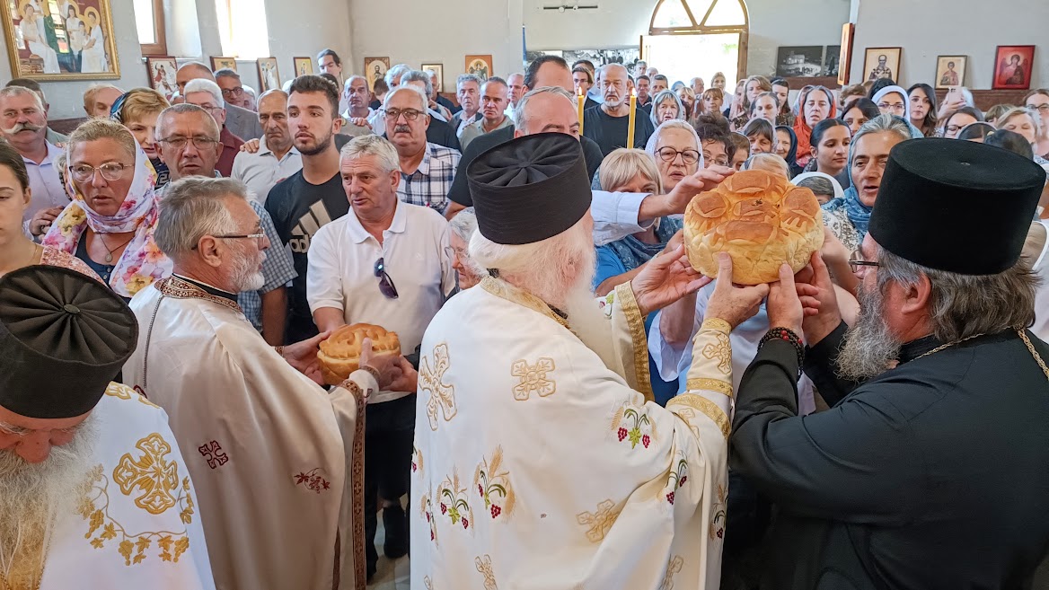 Свети мученици Кирик и Јулита прослављени у манастиру Бешеново
