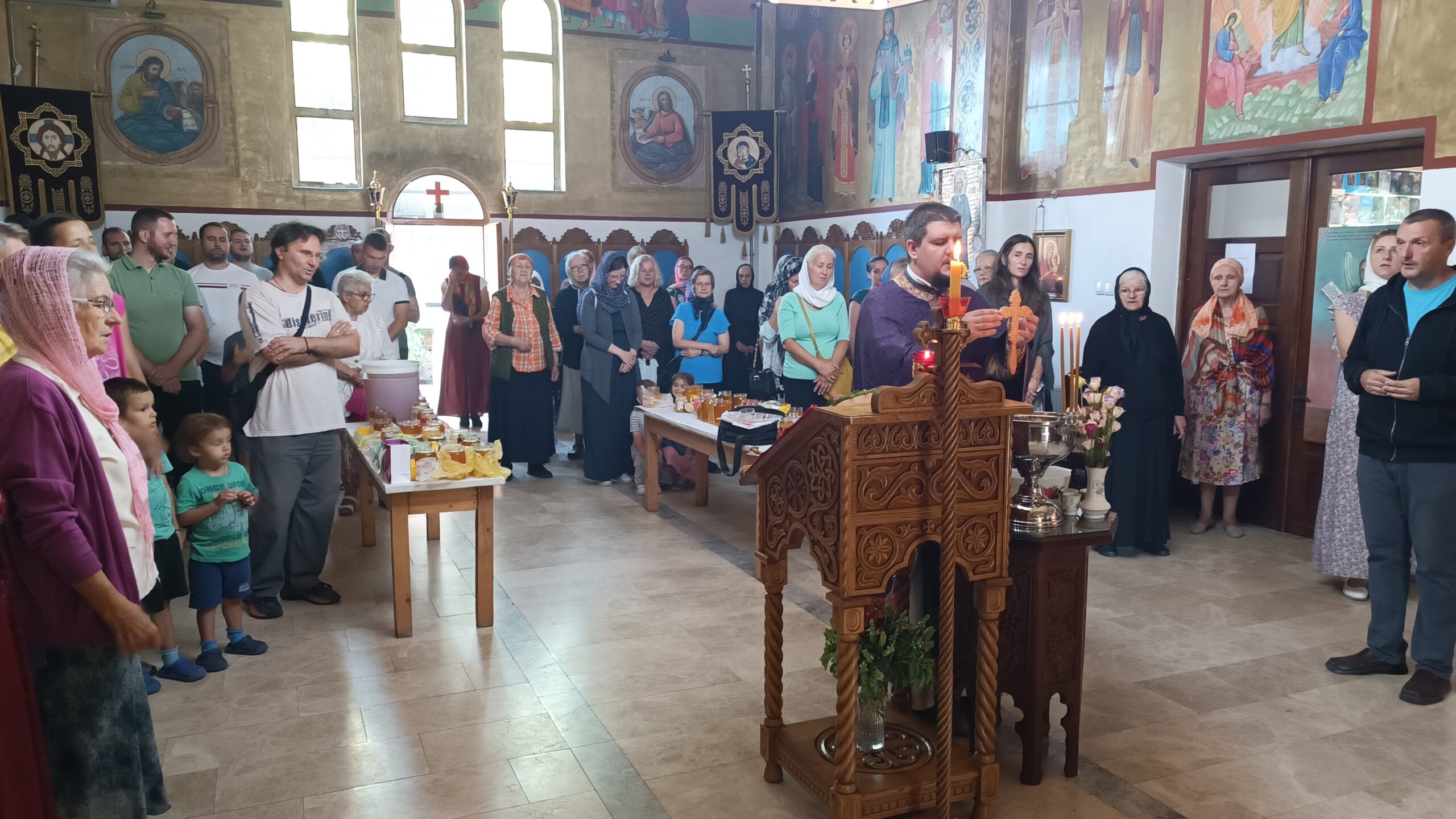 Празник изношења Часног Крста у Петроварадину