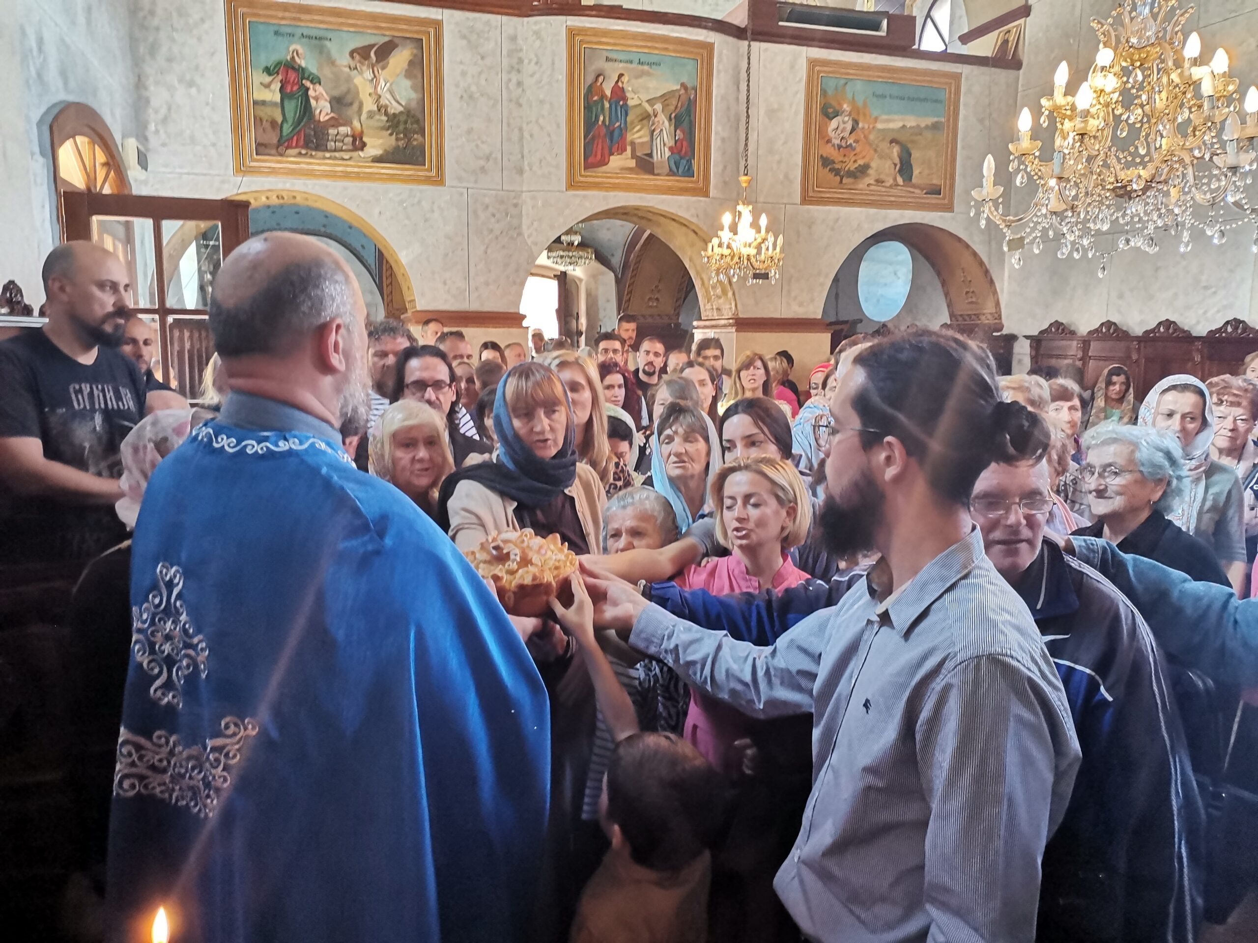 Слава црквеног хора Покрова Пресвете Богородице – 25 година обновљења сурчинског црквеног хора