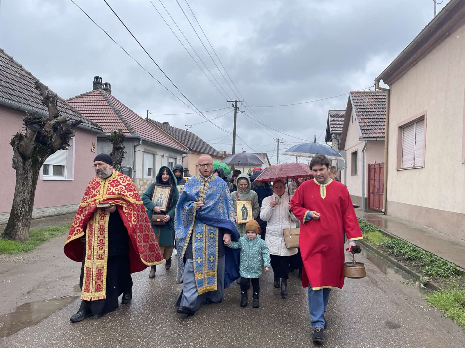 У Недељу православља одржана литија кроз Маљански крај у Руми