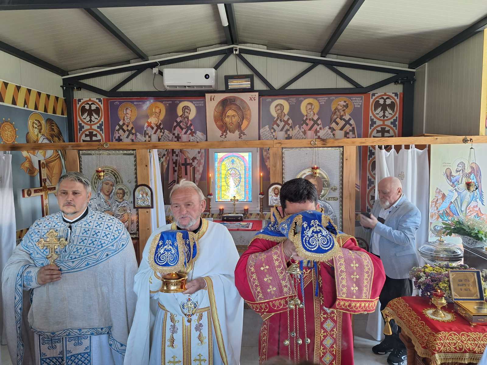 Храмовна слава у Јарковцима Храмовна слава у Јарковцима