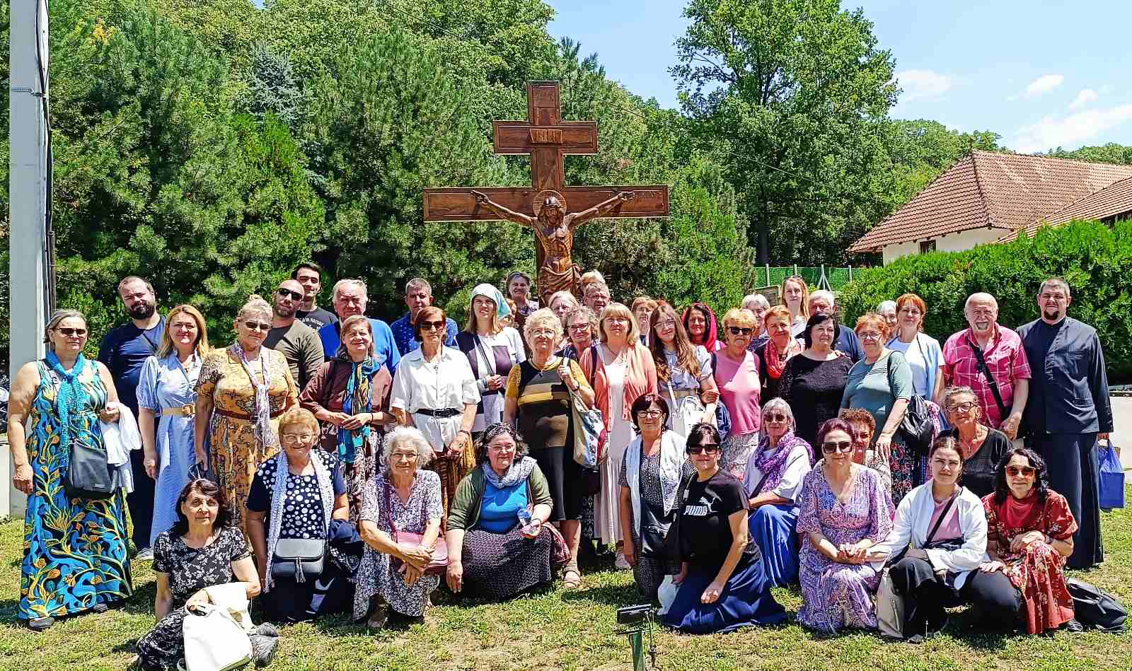 БАНАТСКИМ СВЕТИЊАМА У ПОХОДЕ БАНАТСКИМ СВЕТИЊАМА У ПОХОДЕ