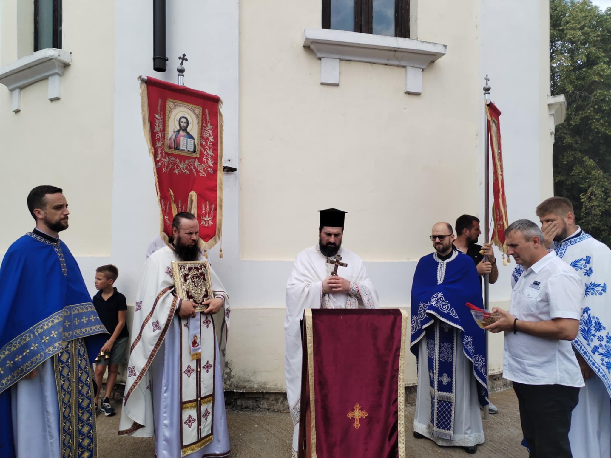 Прослава Ивањдана у Петровчићу