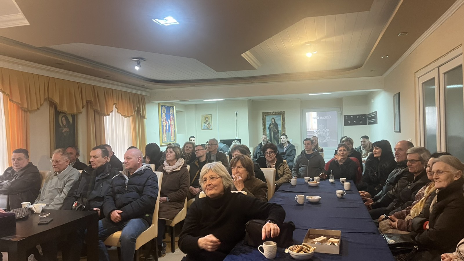 Предавање протонамесника Радослава Радовановића после Свете литургије у Недељу православља у парохијском дому Саборног храма у Сремској Митровици Предавање протонамесника Радослава Радовановића после Свете литургије у Недељу православља у парохијском дому Саборног храма у Сремској Митровици