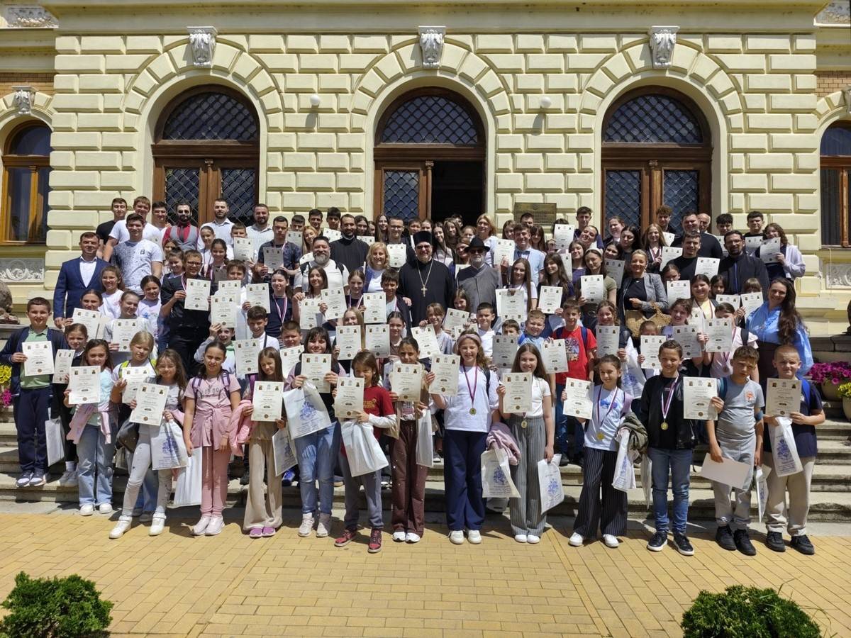 Такмичење из веронауке у Сремским Карловцима