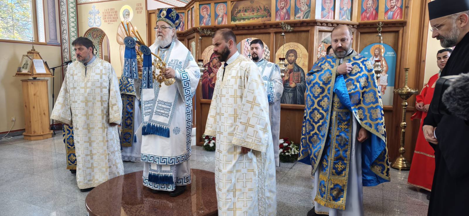 Света архијерејска Литургија у храму Свете Петке у Петроварадину и освећење темеља парохијског дома