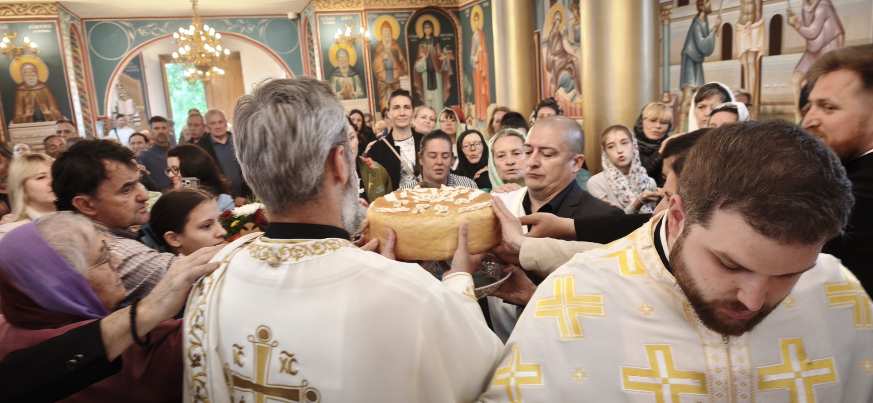 Свети Василије Острошки прослављен у Беочину