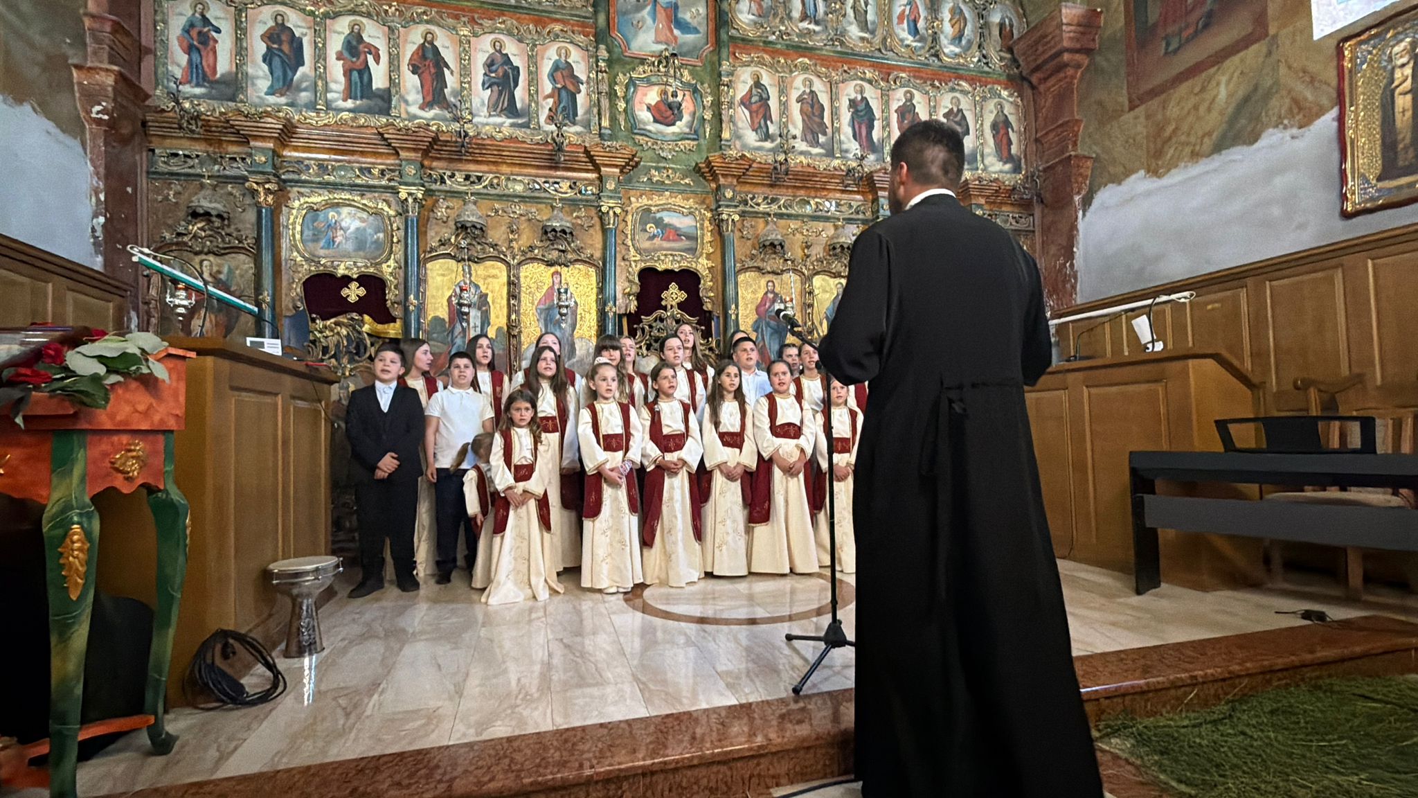 „Вазнесењски славопојˮ у Сусеку „Вазнесењски славопојˮ у Сусеку